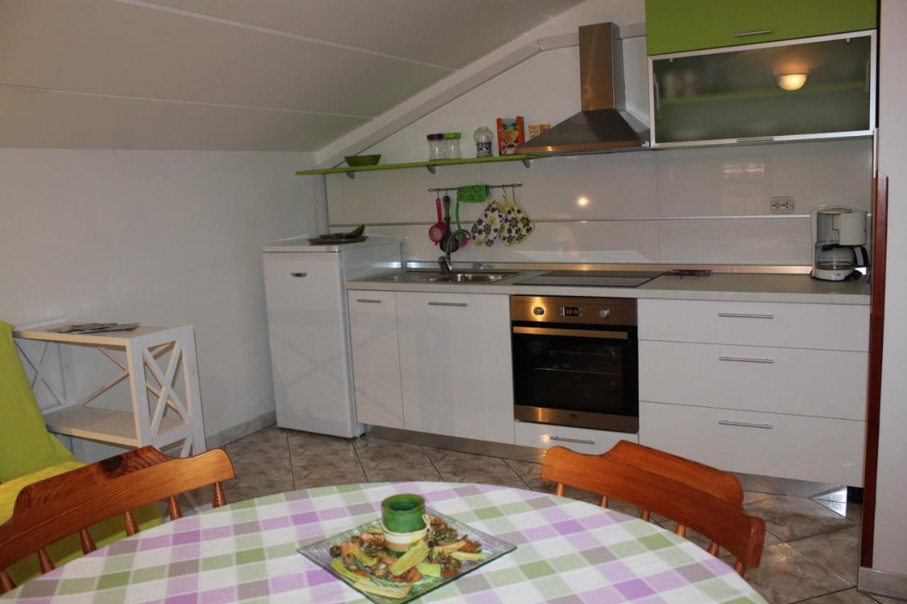 Haus Milan Ap3 Appartement Fažana Buitenkant foto
